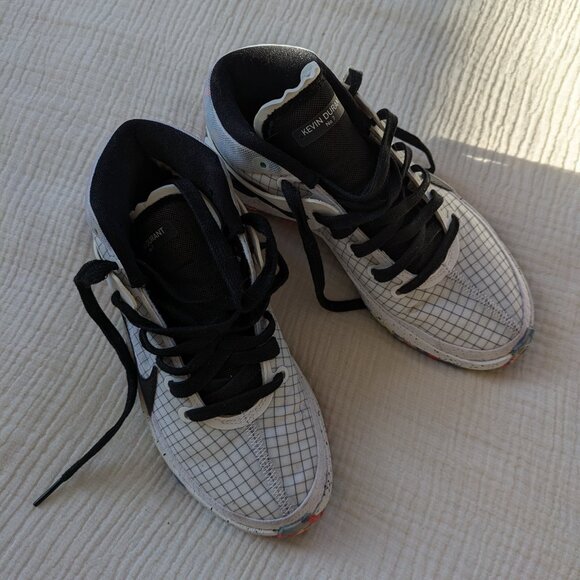 Nike Kevin Durant 13 Home Team shoes - Picture 1 of 4